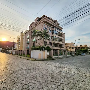 Apartamento Apto El Shadday 202 Cento E Cinqüenta Metros Do Mar, Bombinhas
